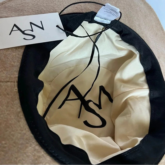 NET ASN The Harper Beige Felt Hat - Picture 7 of 8
